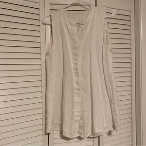 Elizabeth Suzann - Sleeveless Kara snap top in lightweight linen